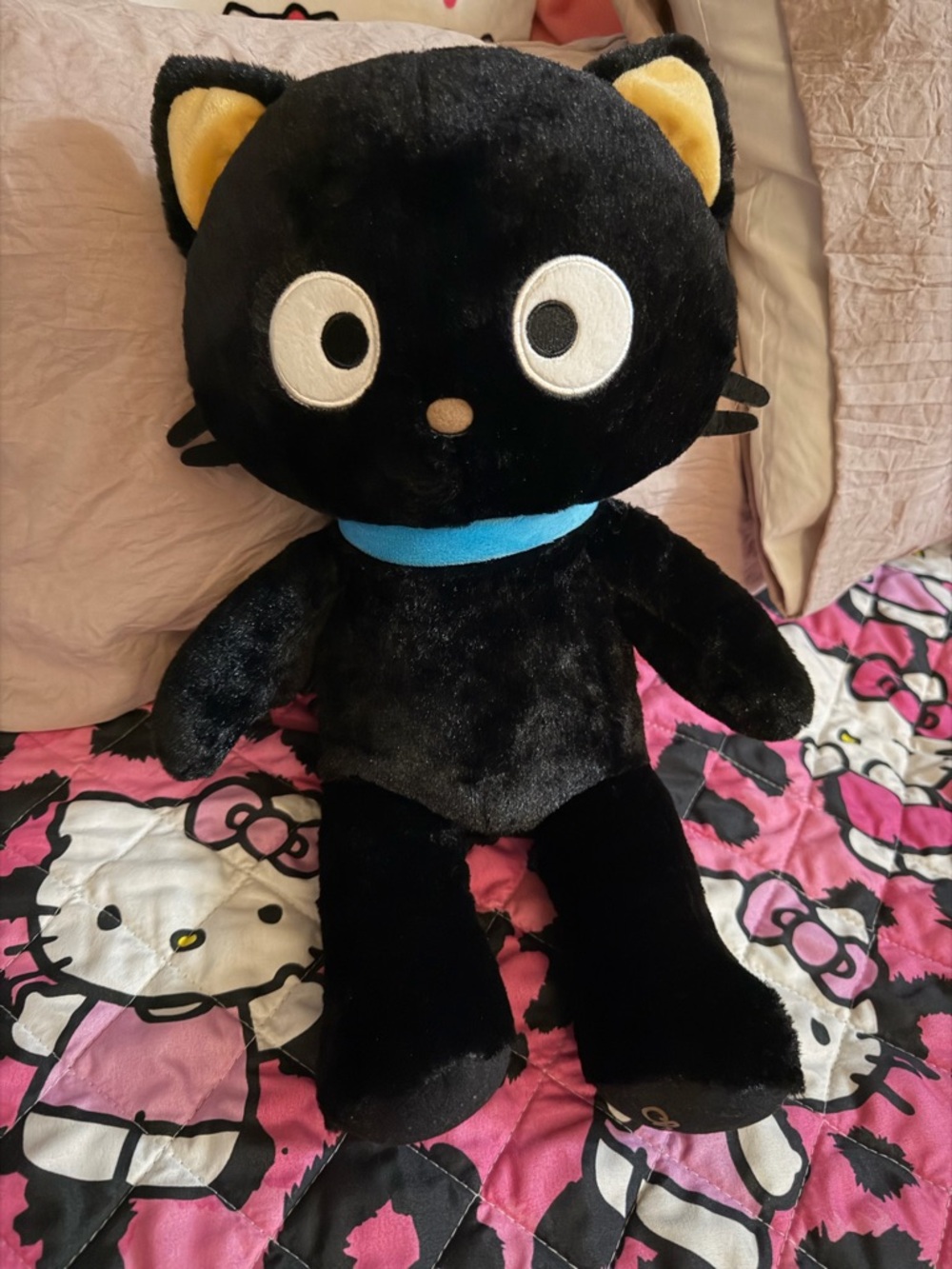 Chococat builds bear
